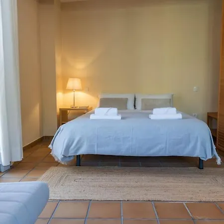 Holiday home La Vera, Terraza Con Vistas A La Sierra Talaveruela