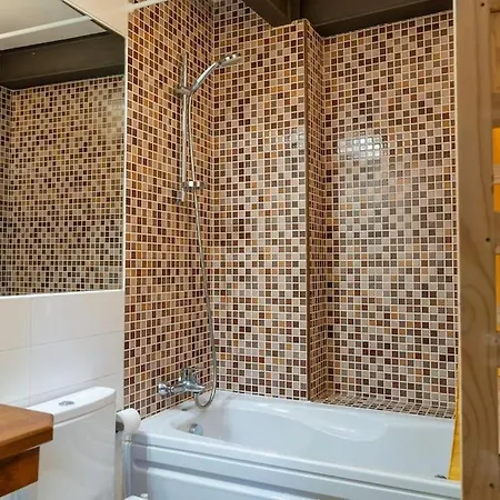 Holiday home La Vera, Terraza Con Vistas A La Sierra Talaveruela