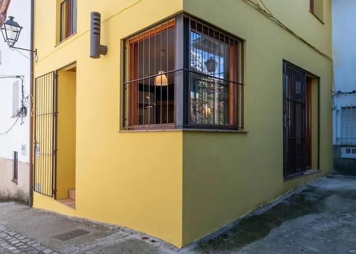 Casa Rural La Vera, Terraza Con Barbacoa Y Vistas A La Sierra